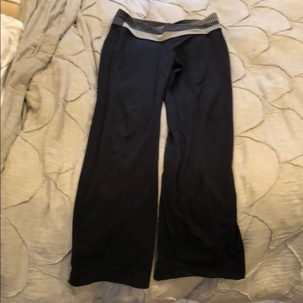 Lululemon black sweat pants